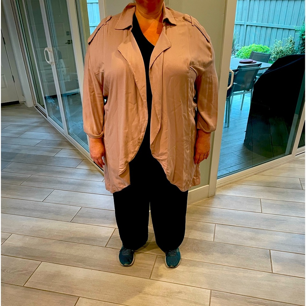 Pink duster lightweight